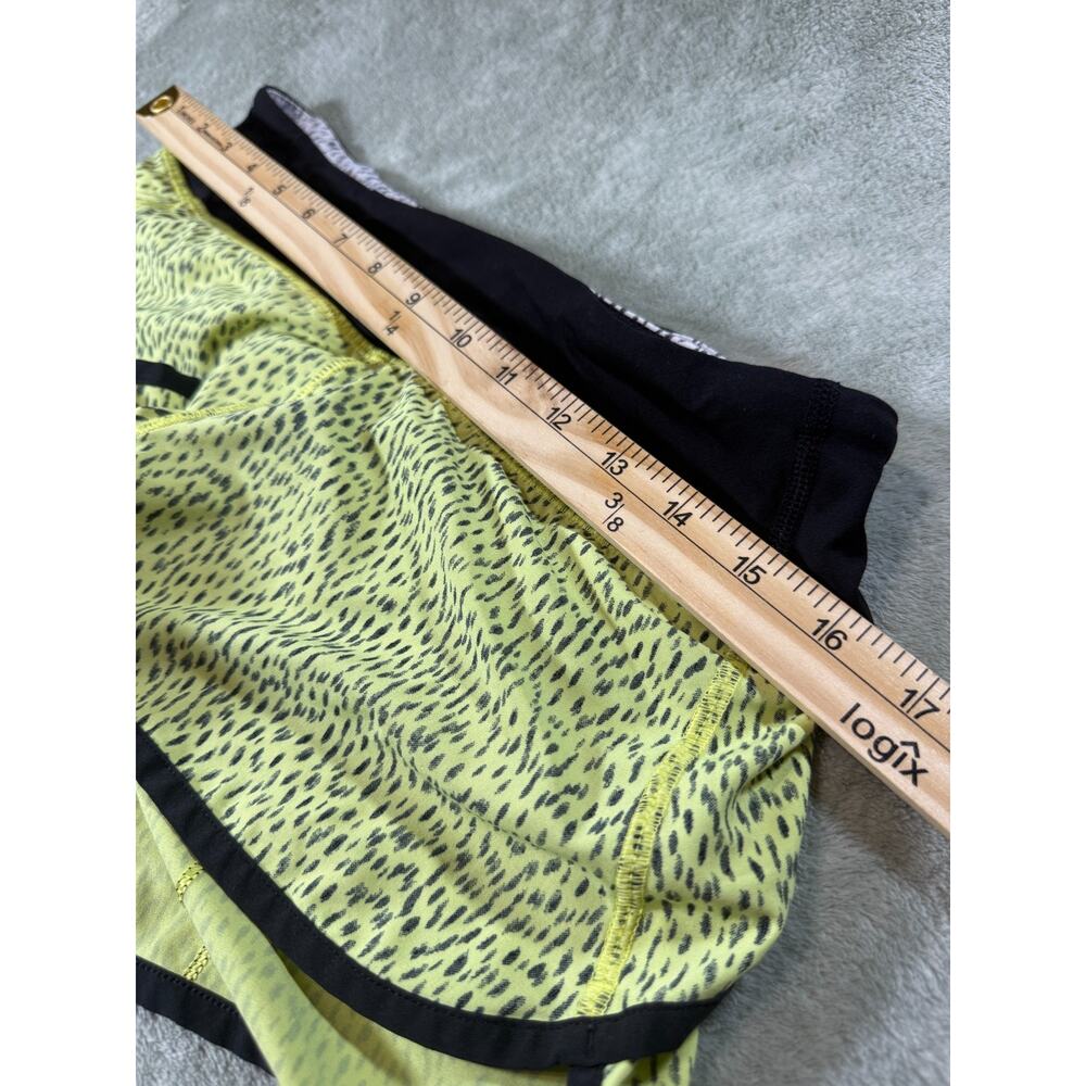 Lululemon Hotty hot size 6 yellow leopard print w liner - Picture 3 of 8